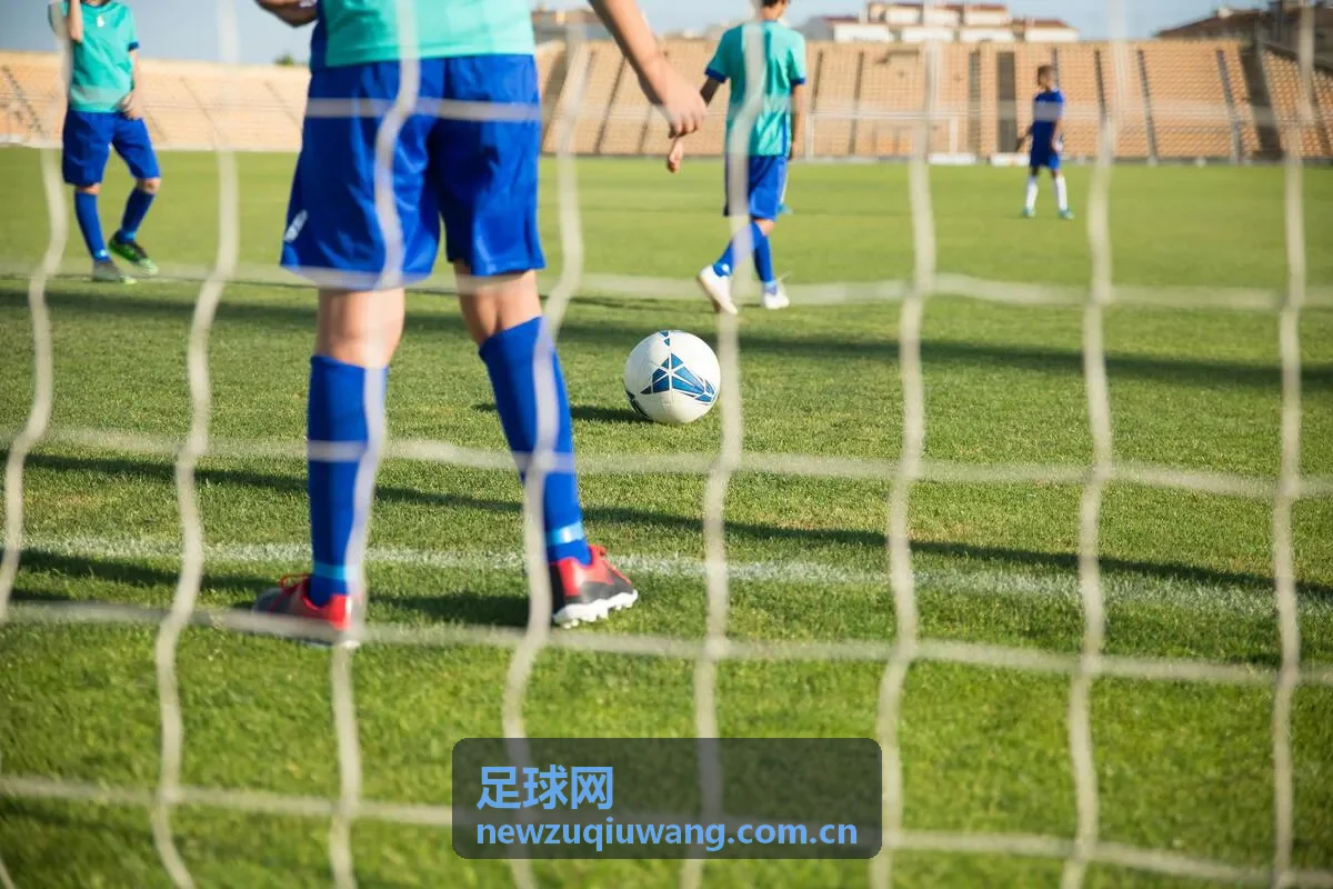 足球网青训观察专题封面